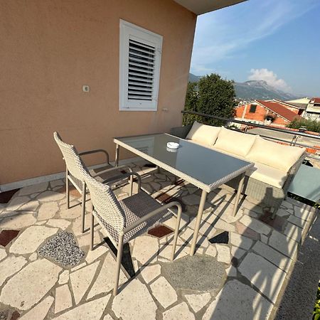 Haus Grace Apartment Kastela Ngoại thất bức ảnh