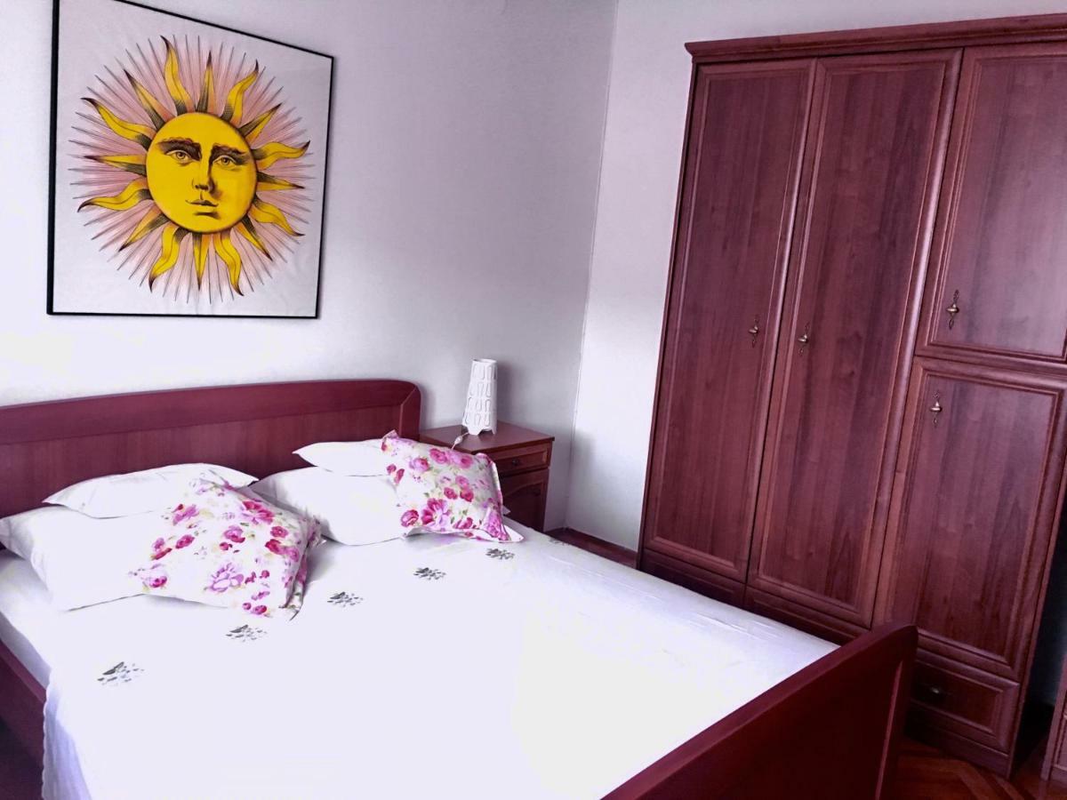 Haus Grace Apartment Kastela Ngoại thất bức ảnh